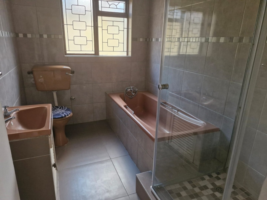  Bedroom Property for Sale in Belhar Western Cape